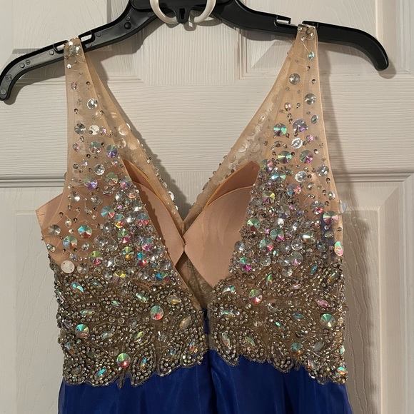 Prom dress - Picture 5 of 6